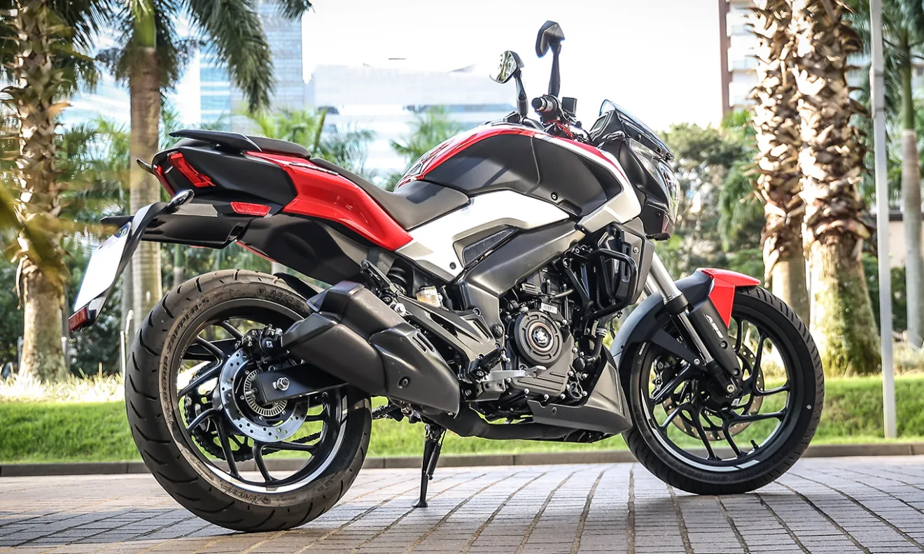 Bajaj Dominar 250 [divulgação]