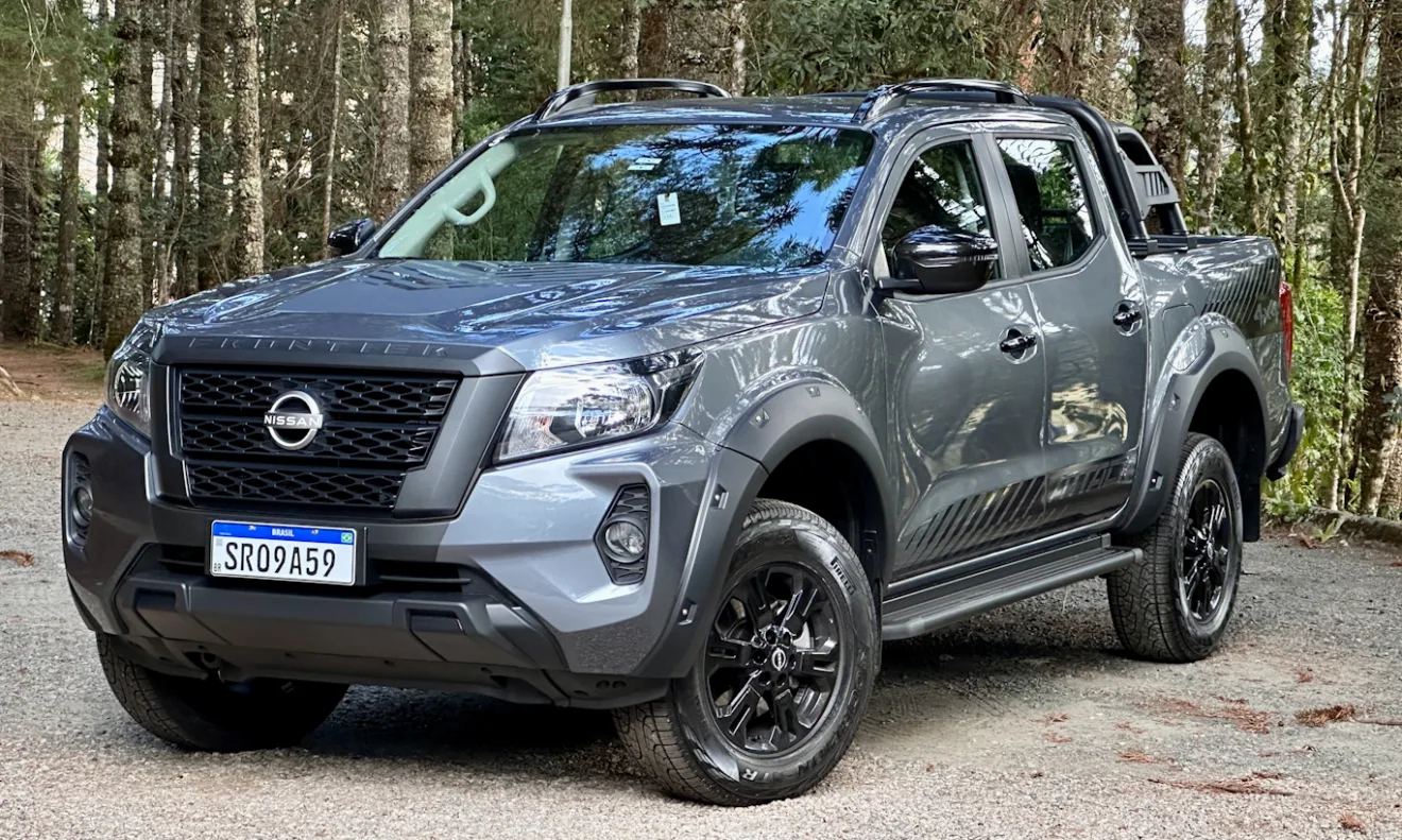 Nissan Frontier Attack [Auto+ / João Brigato