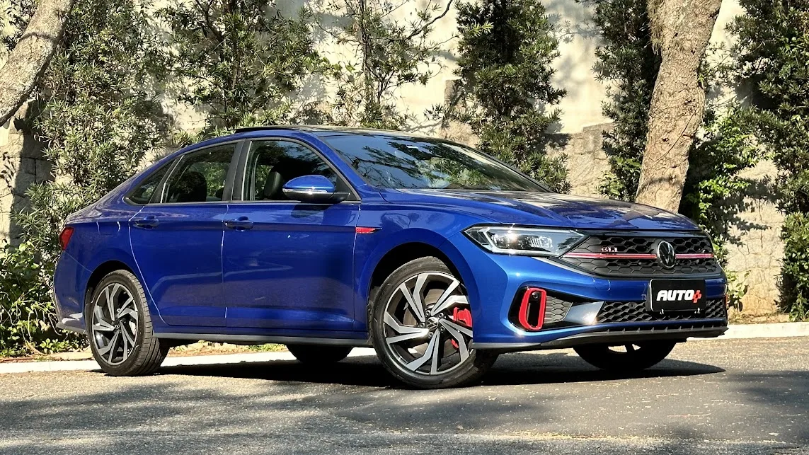 jetta gli 2024 azul de frente