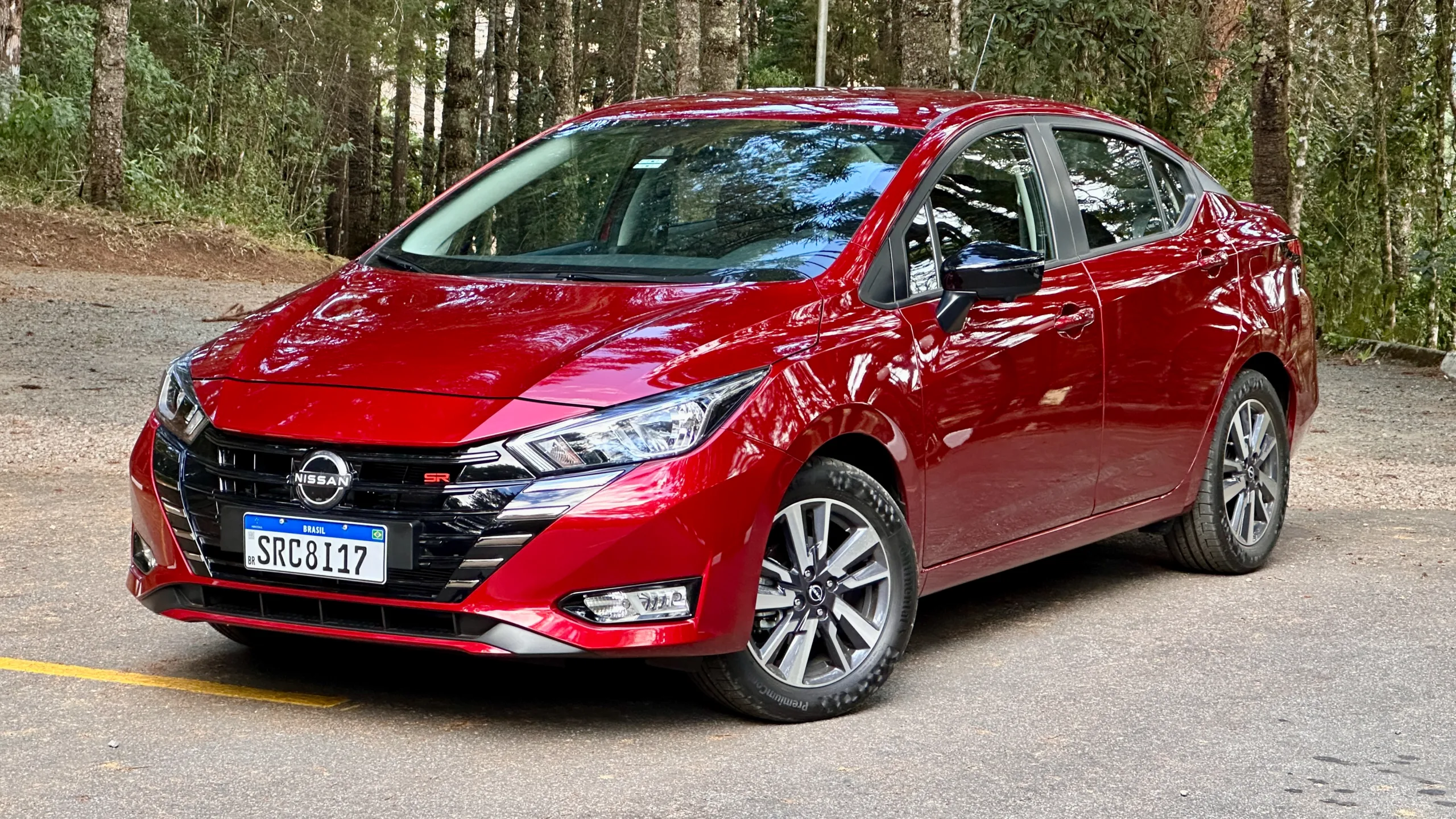 Nissan Versa SR não é esportivo e tudo bem | Impressões