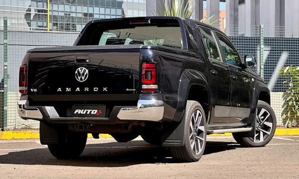 Volkswagen Amarok Extreme [Auto+ / João Brigato]