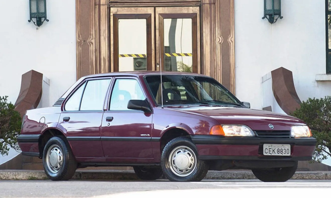 Chevrolet Monza [divulgação]