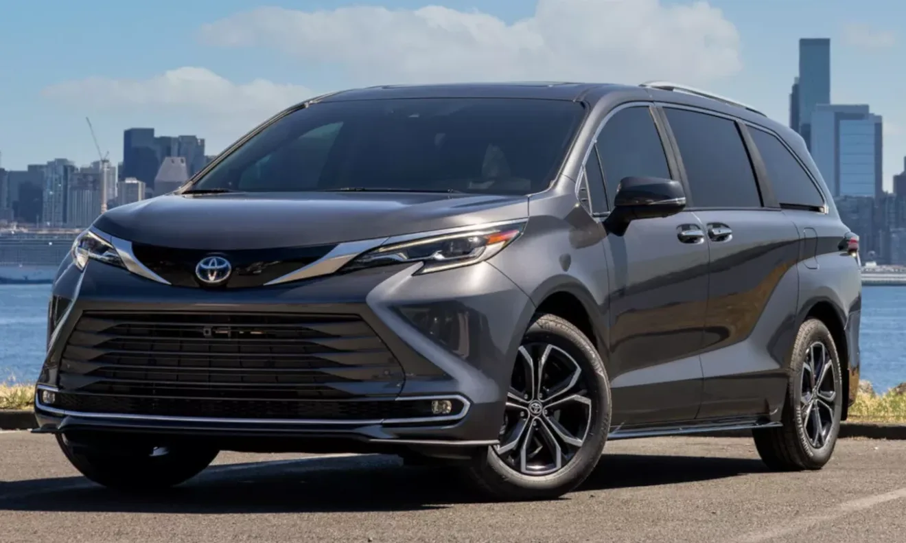 Toyota Sienna 2025 [divulgação]