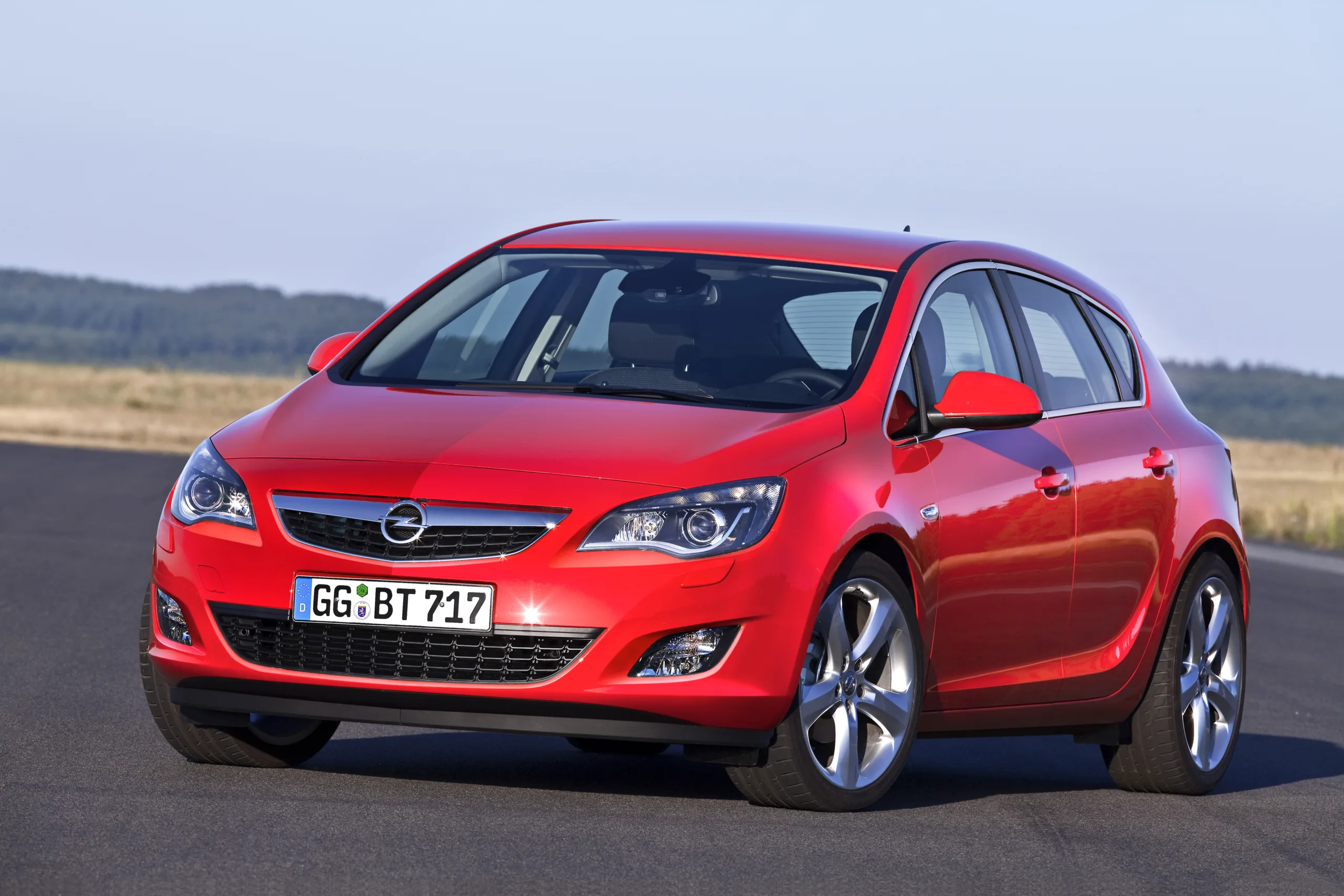 Chevrolet Astra J [Divulgação / autowp.ru]