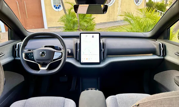 interior do Volvo EX30 Ultra
