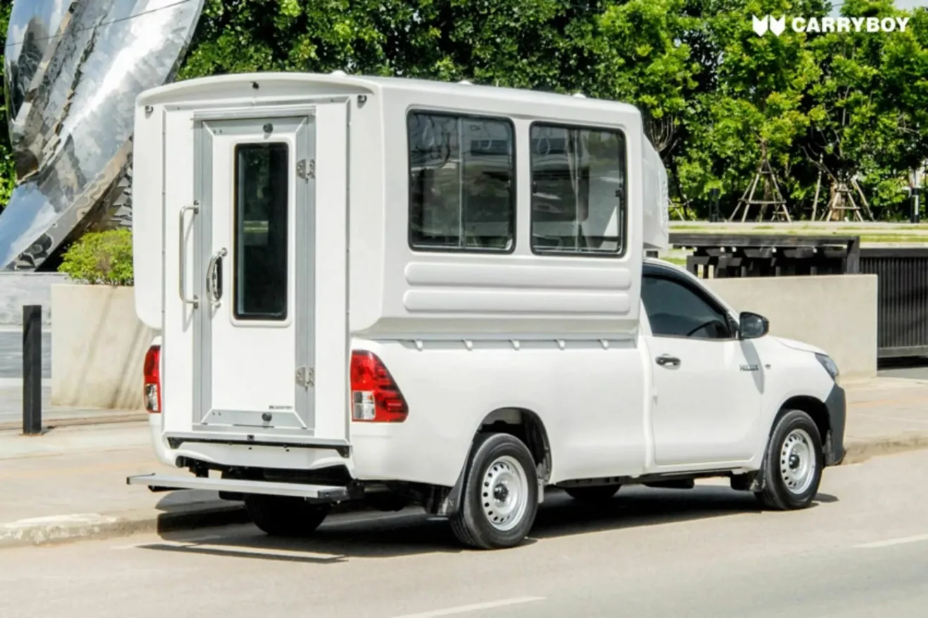 Toyota Hilux Eco Bus Carryboy [divulgação]