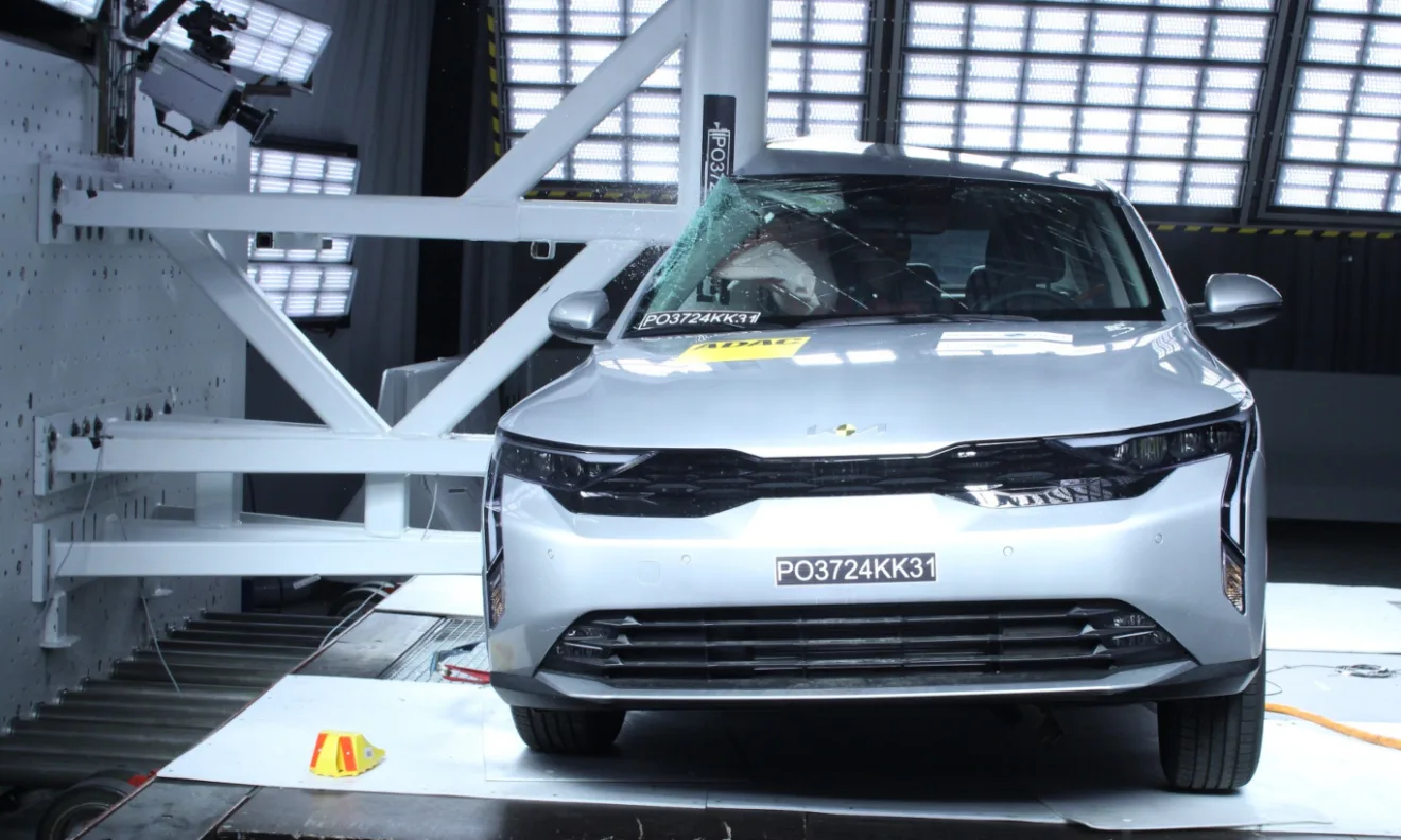 Kia K3 no Latin NCAP [divulgação]