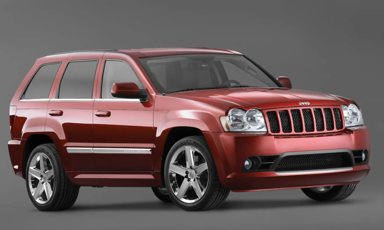 Jeep Grand Cherokee SRT8 [divulgação]