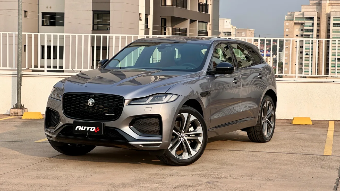 Jaguar F-Pace R-Dynamic SE [Auto+ / João Brigato]