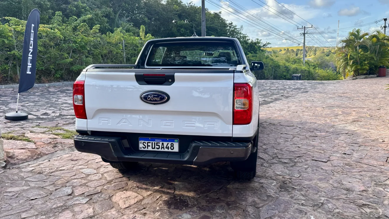 Ford Ranger Black [Auto+ / João Brigato