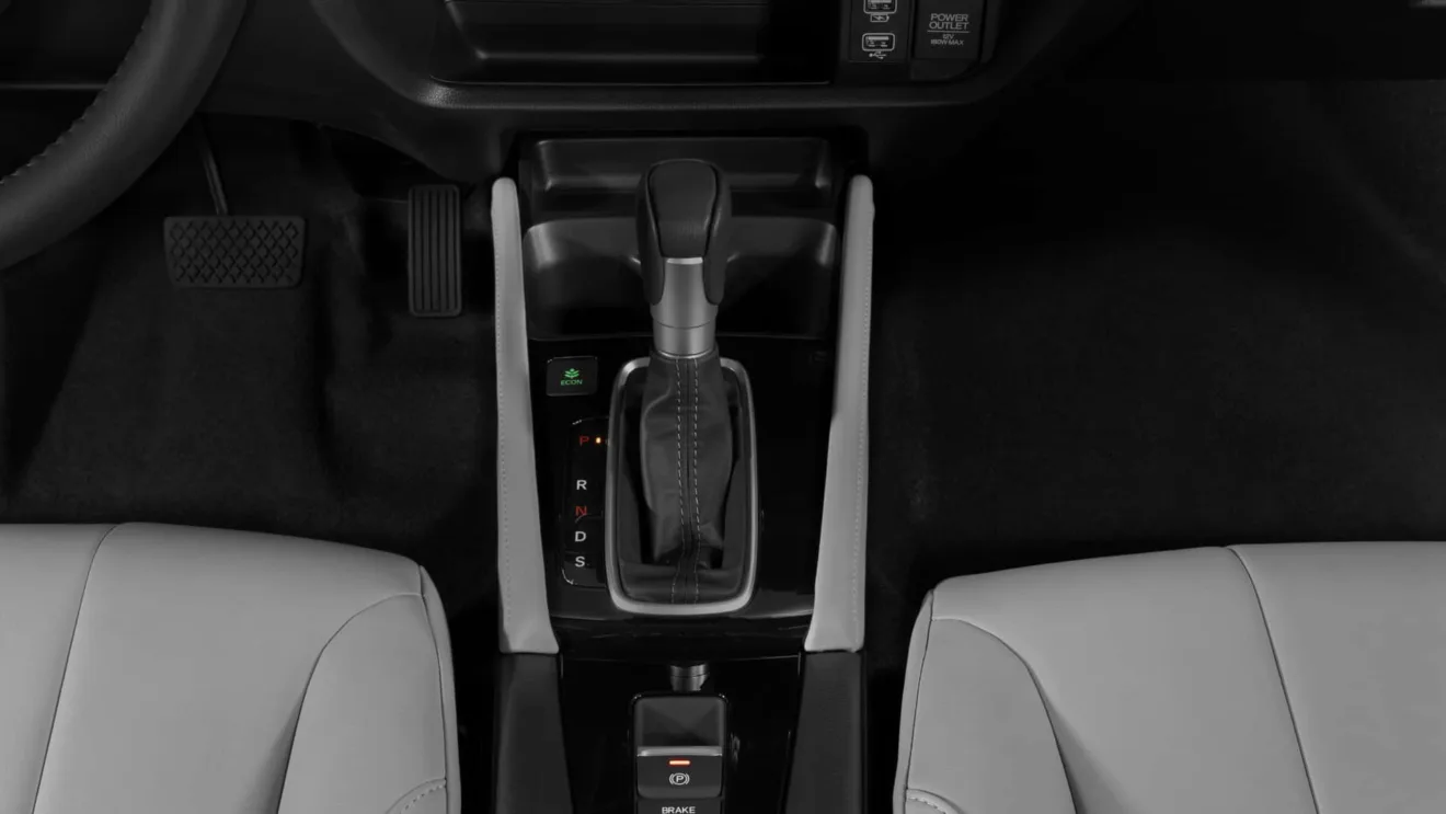 Console dos novos Honda New City 2025 com câmbio e freio de mão eletrônico