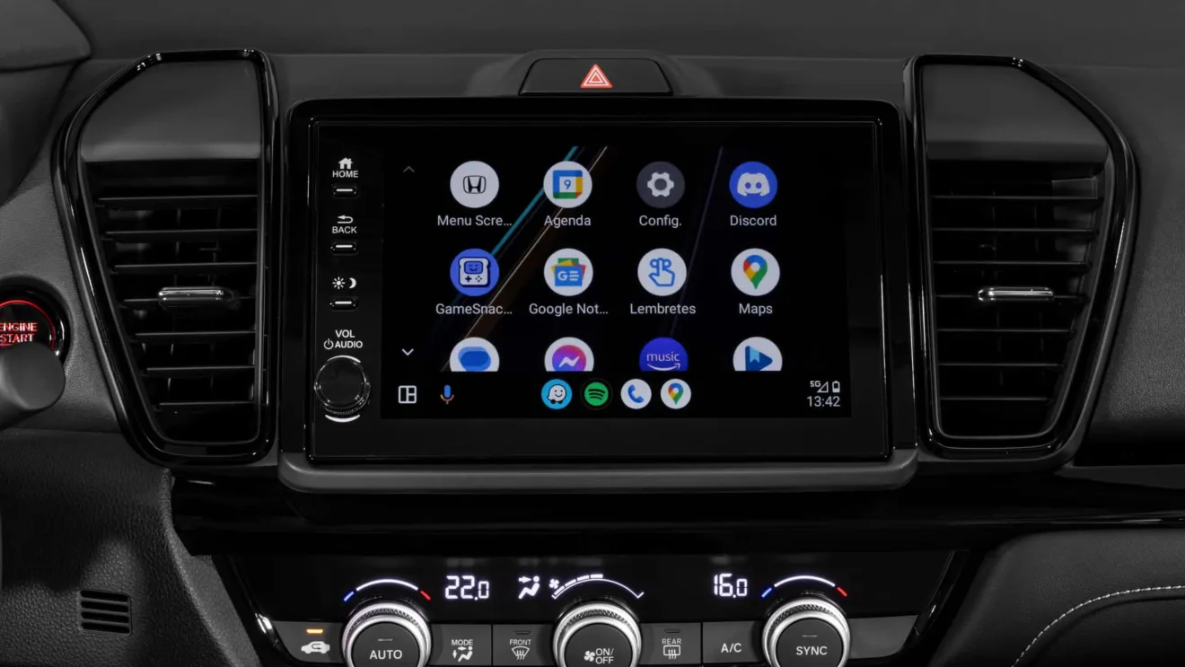 Central multimídia acesa do novo Honda New City 2025