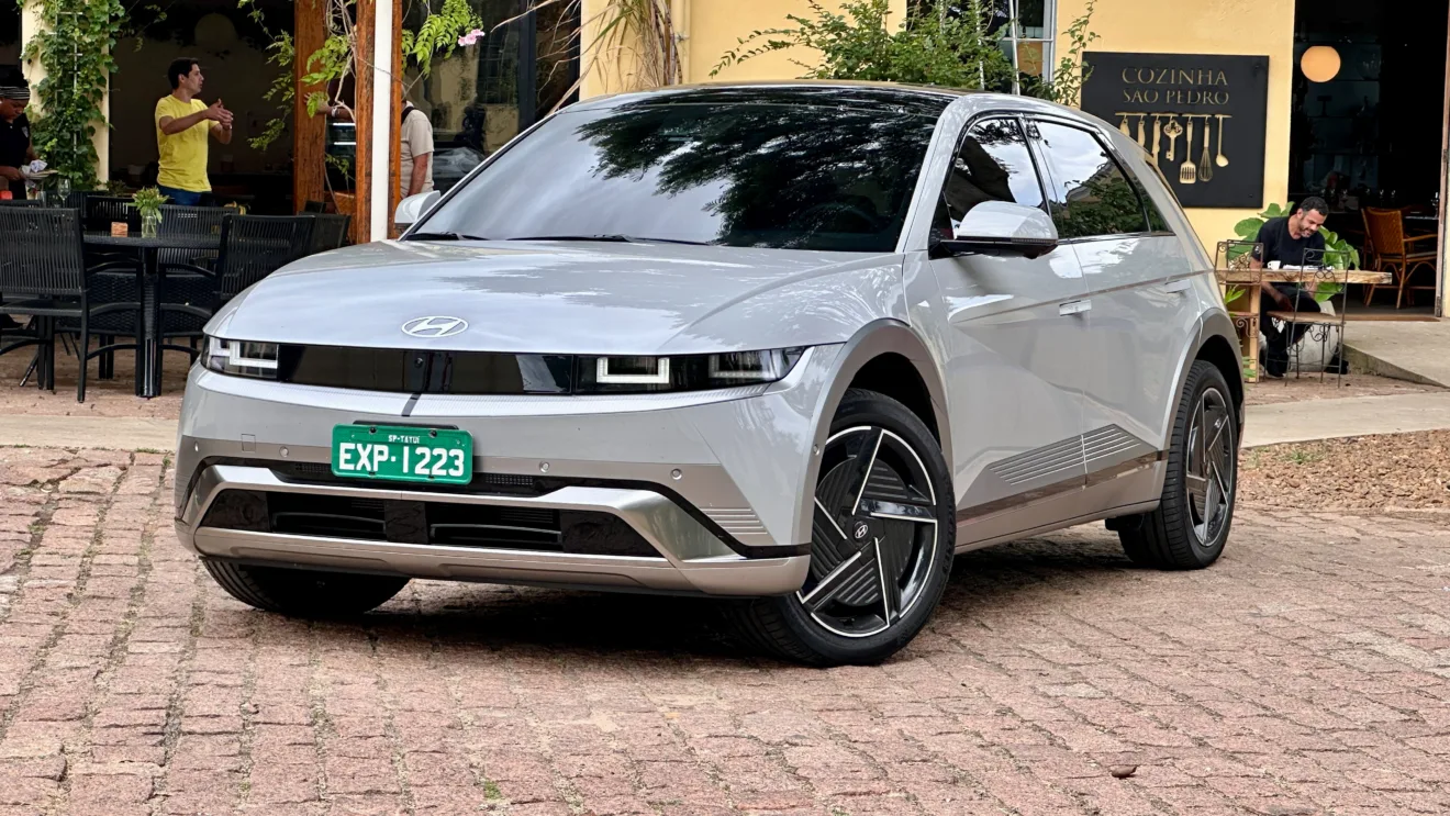 Land Rover Discovery Sport SE Dynamic flex {Auto+ / João Brigato]