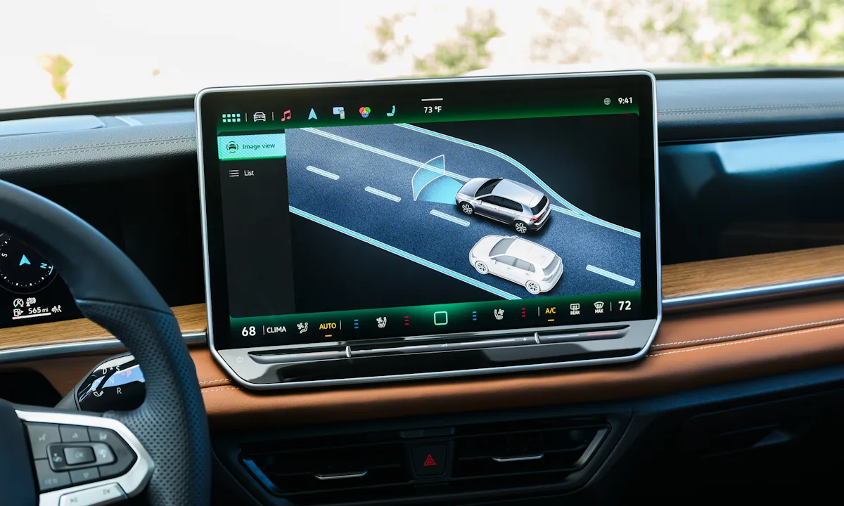 Novo Volkswagen Tiguan Allspace - Imagem mostra controles do ar-condicionado