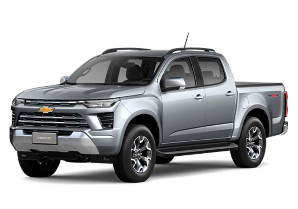 Chevrolet S10 LTZ 2025 prata, vista de frente e com fundo branco