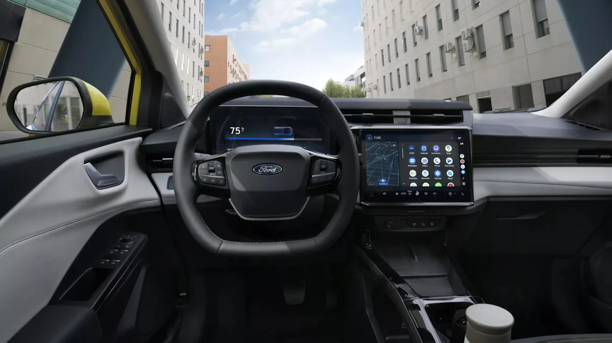 Ford Puma Gen-E - Imagem mostra interior do carro