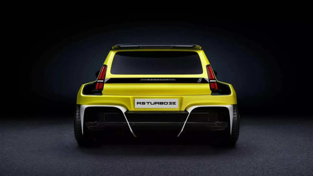 Renault R5 Turbo 3E Concept amarelo, visto de trás e com fundo escuro