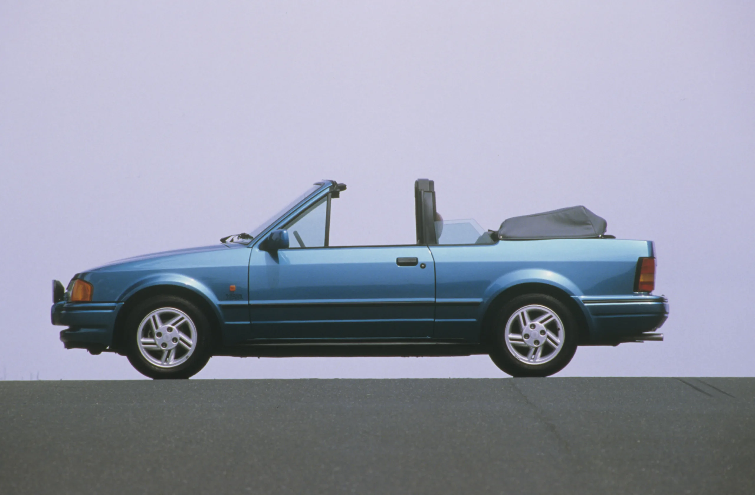 Ford Escort XR3 Cabrio [Foto: Divulgaçao]