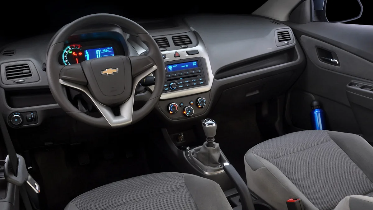 interior do Chevrolet Cobalt LTZ