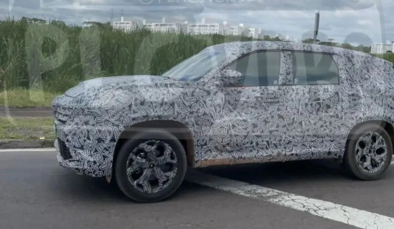 Imagem mostra flagra do novo SUV médio da Renault