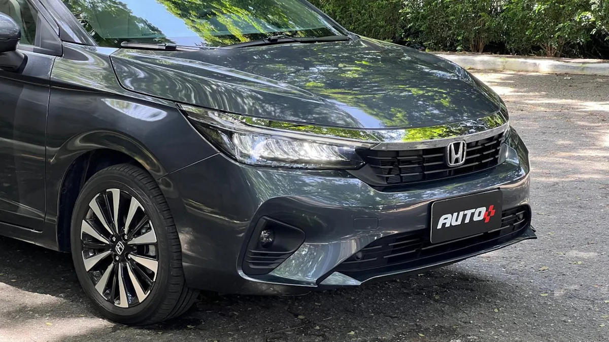 Imagem mostra Honda City Sedan Touring- Confira avaliação