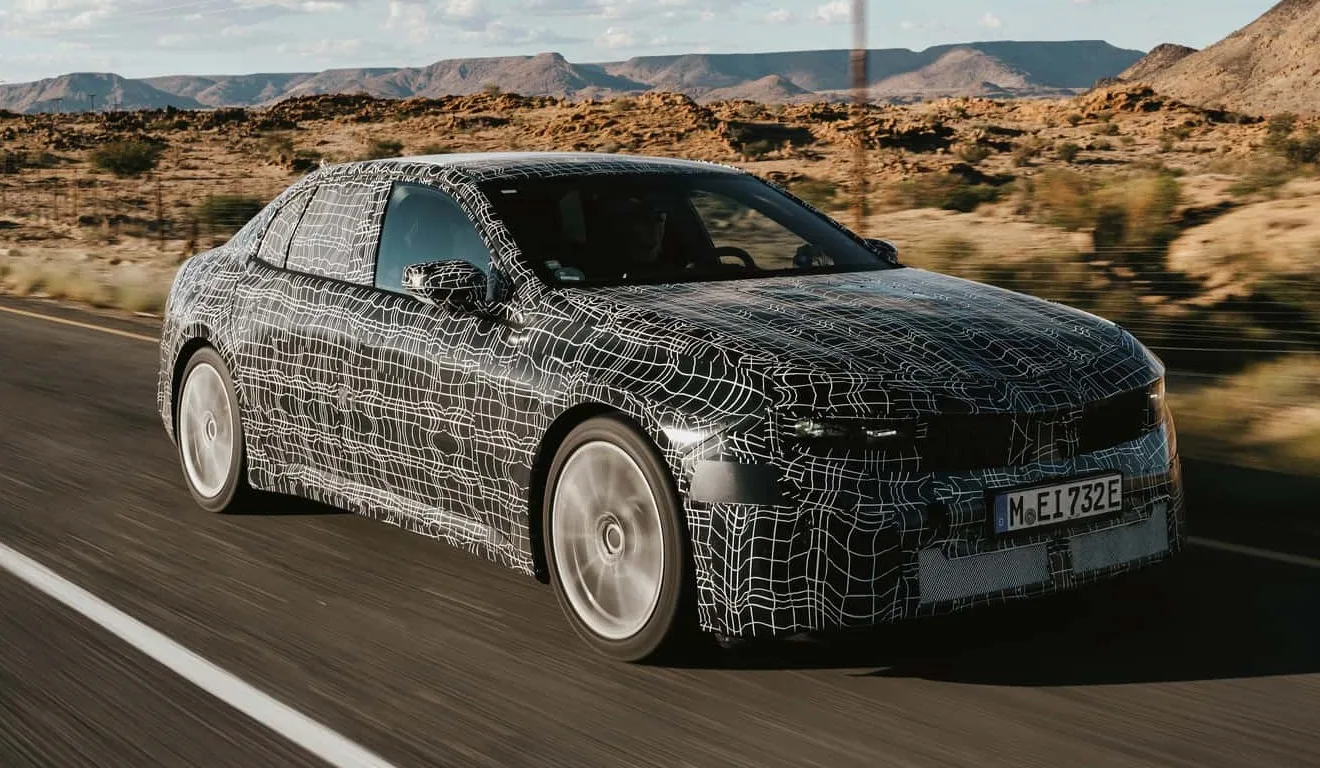 Imagem mostra novo BMW i3 de frente