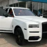 Imagem mostra Rolls-Royce Cullinan branco usado em assalto nos EUA