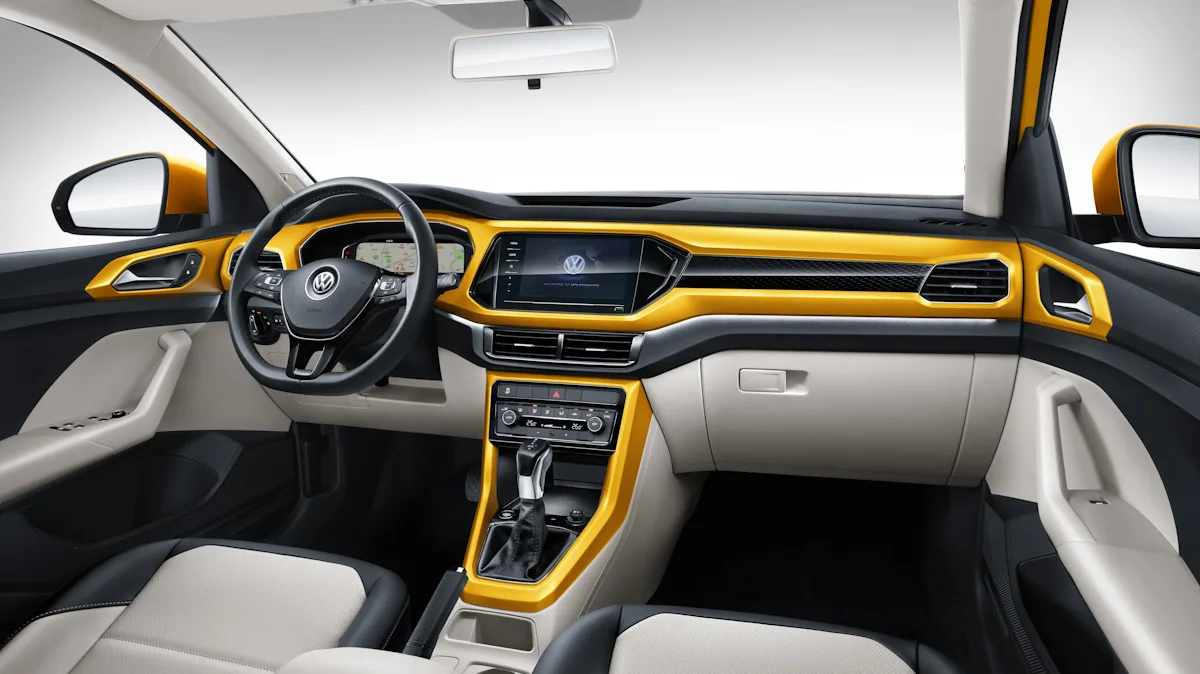 interior do volkswagen t-cross chinês