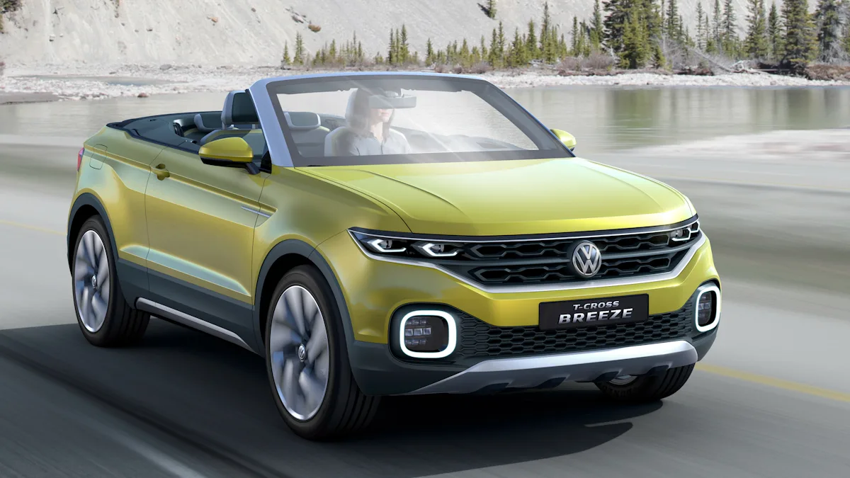 T-Cross Breeze Concept amarelo de frente