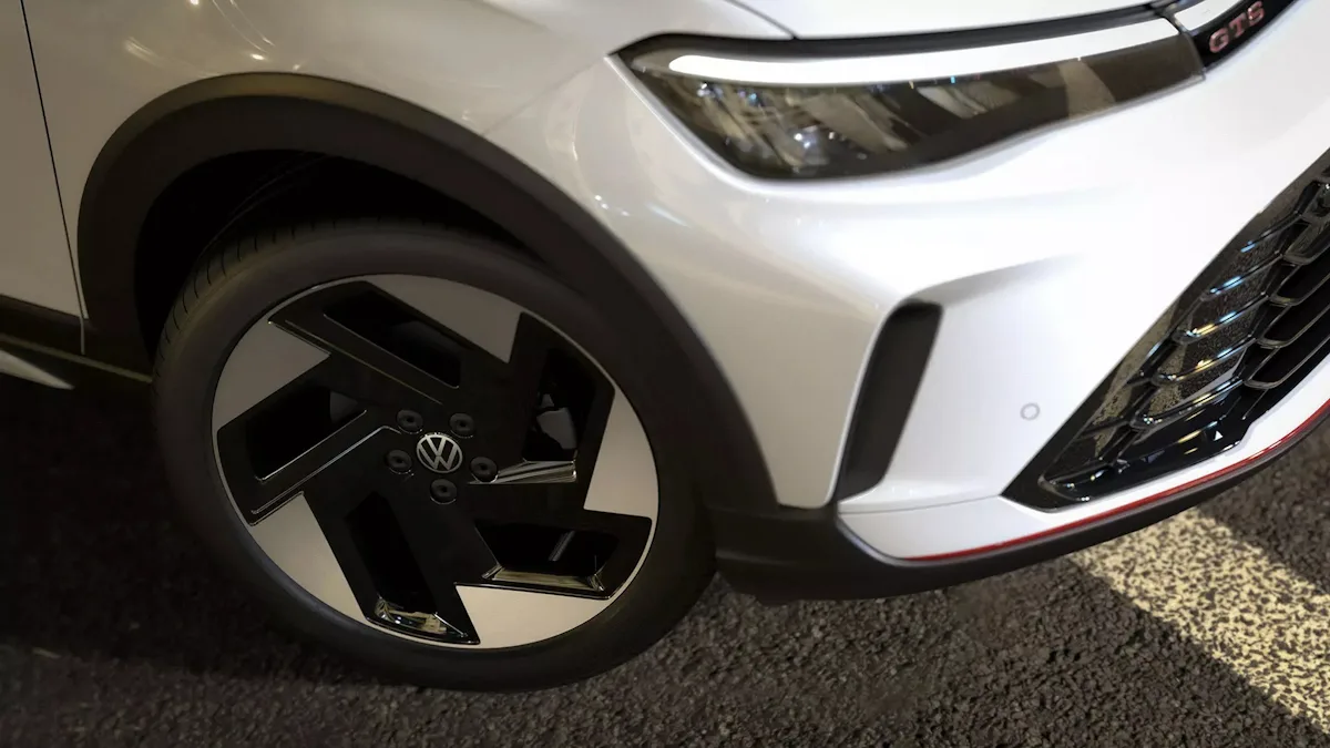 Imagem mostra rodas do novo VW Nivus GTS