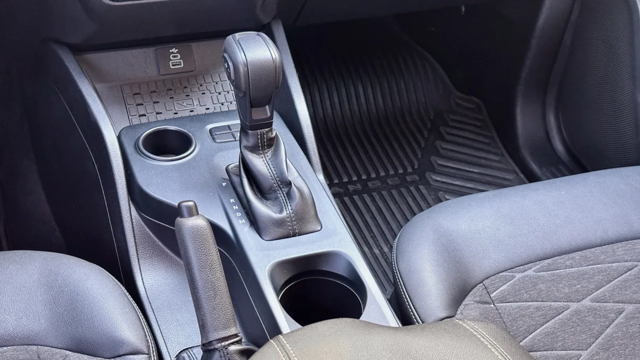 câmbio automático de seis marchas da ford ranger black