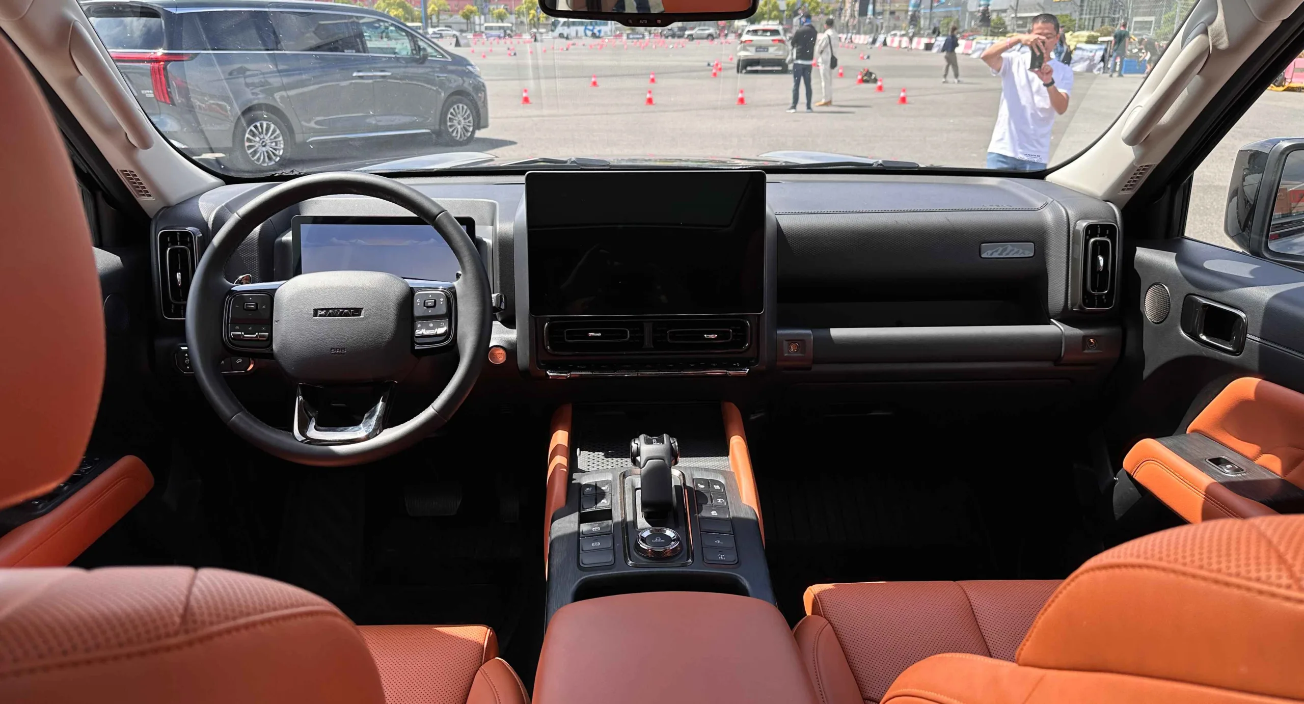 Interior Haval H9
