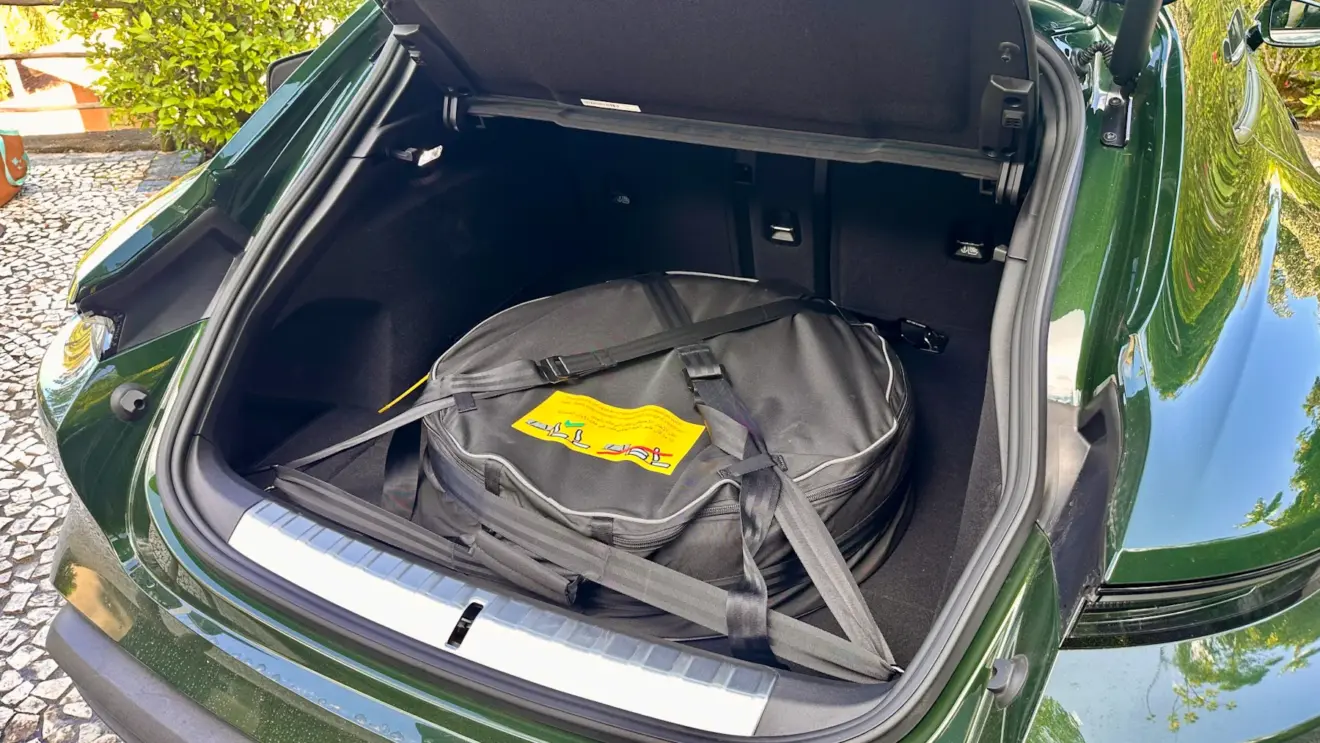 porta-malas porsche taycan cross turismo