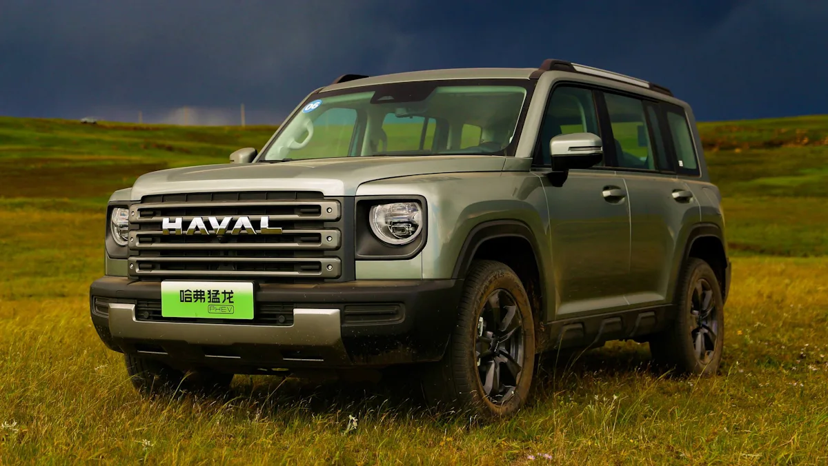 GWM Haval H9 diesel prata de frente
