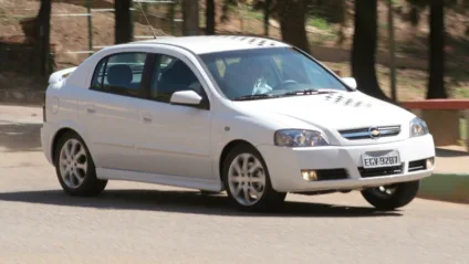 Chevrolet Astra: o grande astro dos usados | Carro usado do dia
