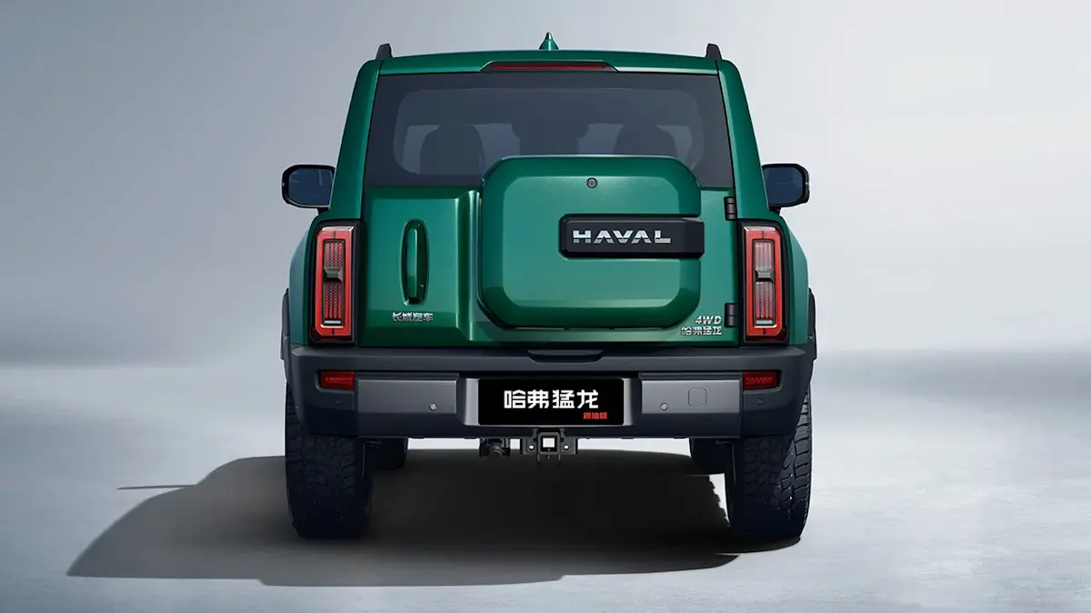 GWM Haval H9 2026 verde de traseira sem estepe