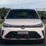Volkswagen Nivus GTS branco parado de frente