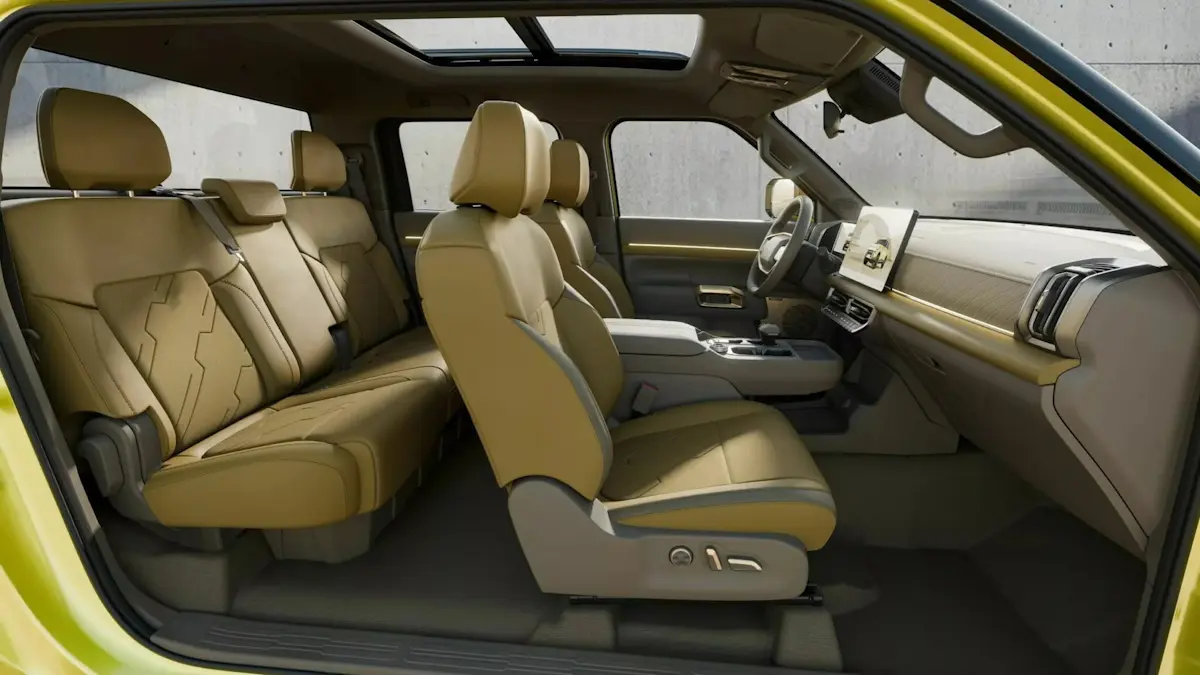 Imagem mostra bancos da picape Nissan Frontier Pro