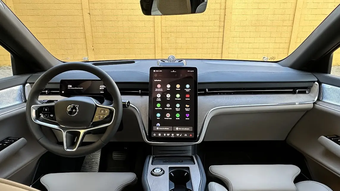 Painel do SUV elétrico Volvo EX90 Ultra