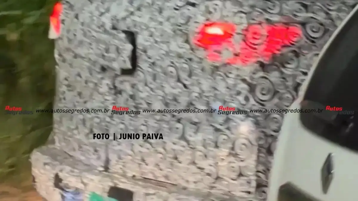 Imagem mostra traseira nova Fiat Toro 2027