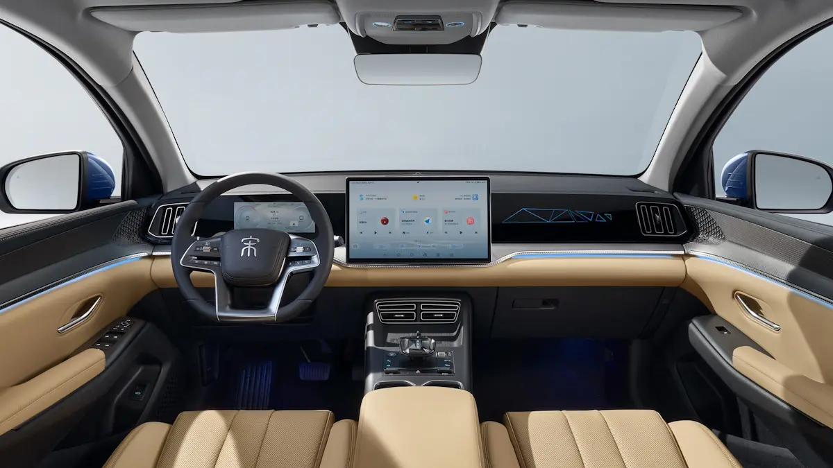 interior do byd song pro 2026