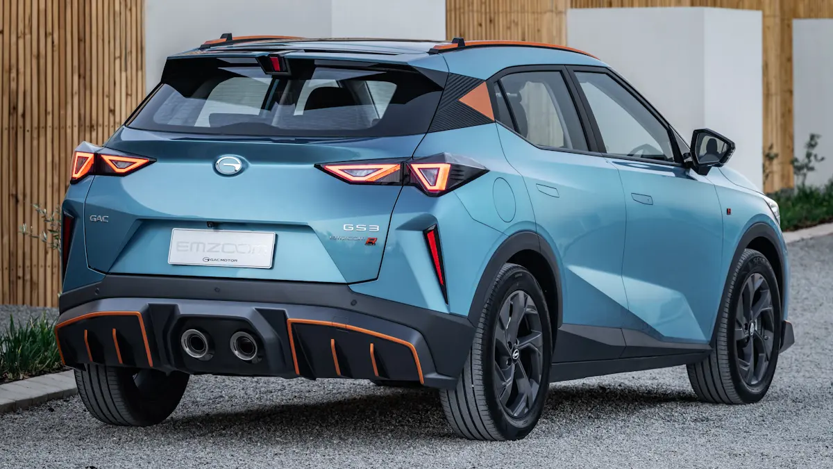GAC GS3 de traseira