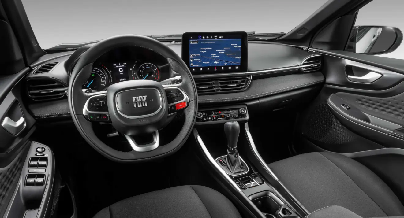 Interior do Fiat Fastback Audace 2026
