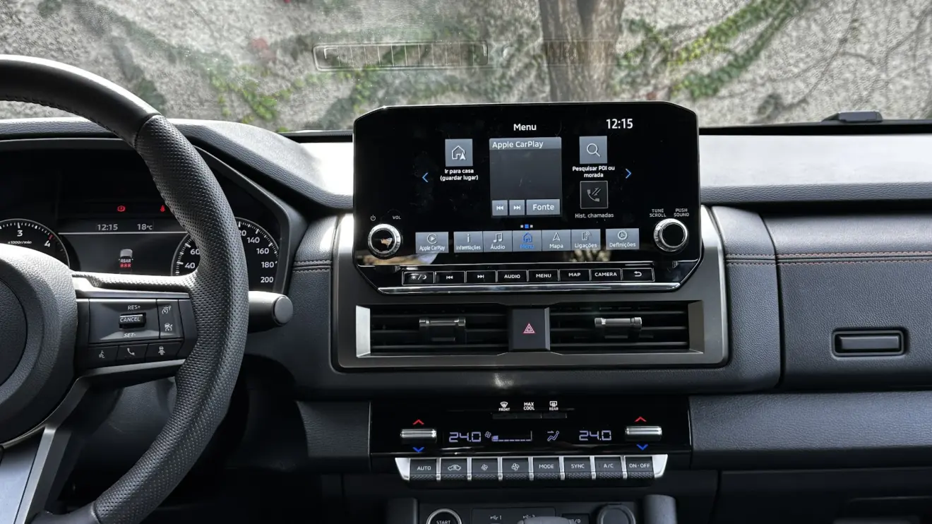 Multimídia da caminonete média Mitsubishi Triton Katana com Android Auto e Apple CarPlay sem fio