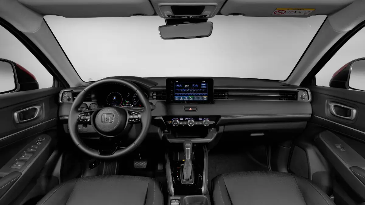 Interior do Honda HR-V Touring 2026