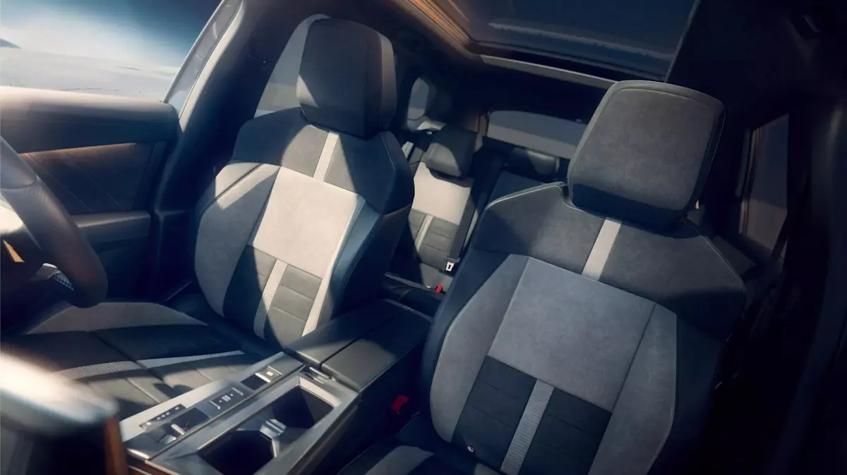 Opel Grandland Electric AWD [divulgação]