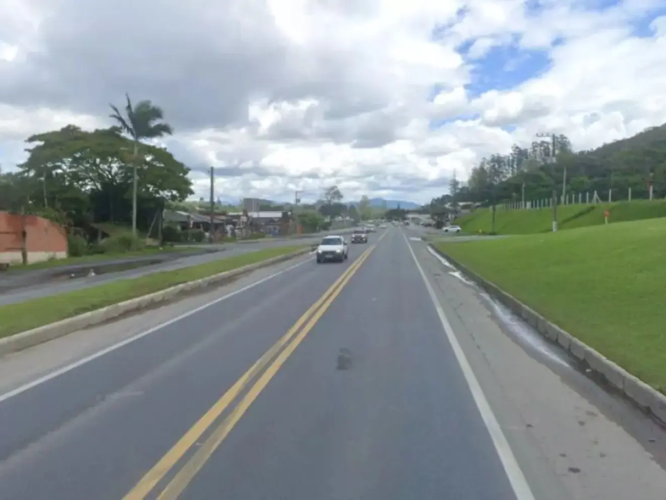 Interdição na BR-470