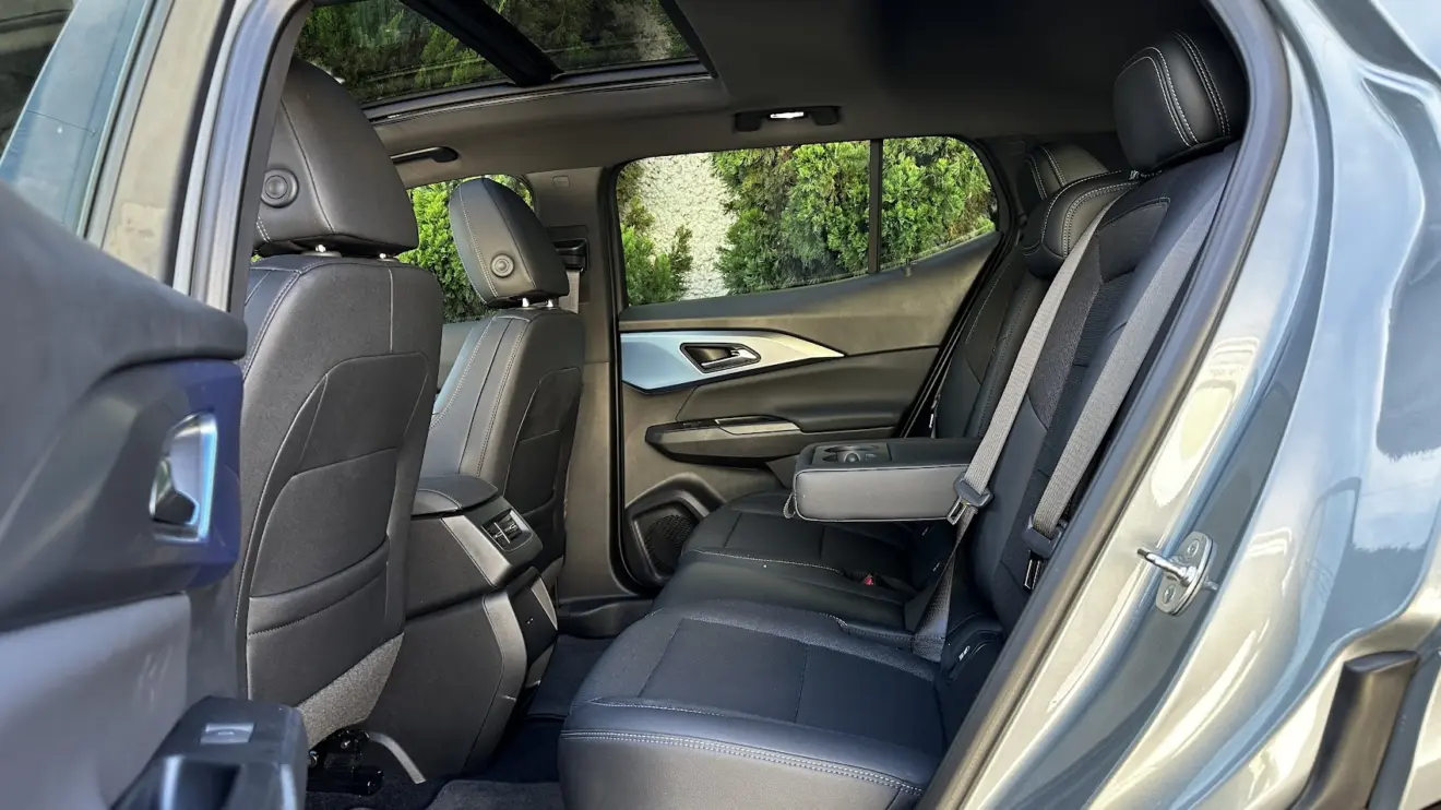 Espaço traseiro do Chevrolet Equinox EV AWD