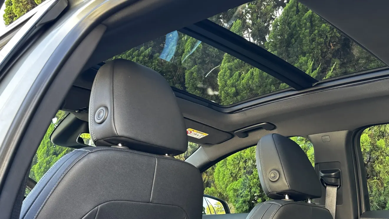 Teto panorâmico do Chevrolet Equinox EV AWD