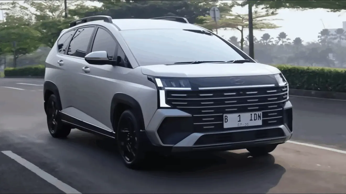 Chevrolet Spin da Hyundai branca de frente